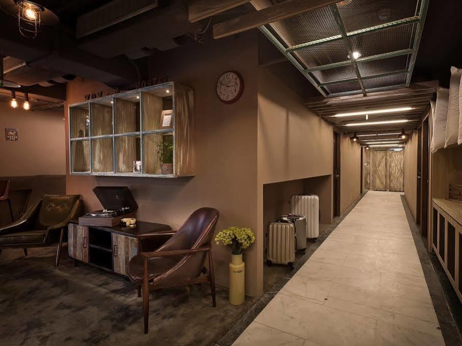 Ximen Wow Hostel Tajpej Buitenkant foto